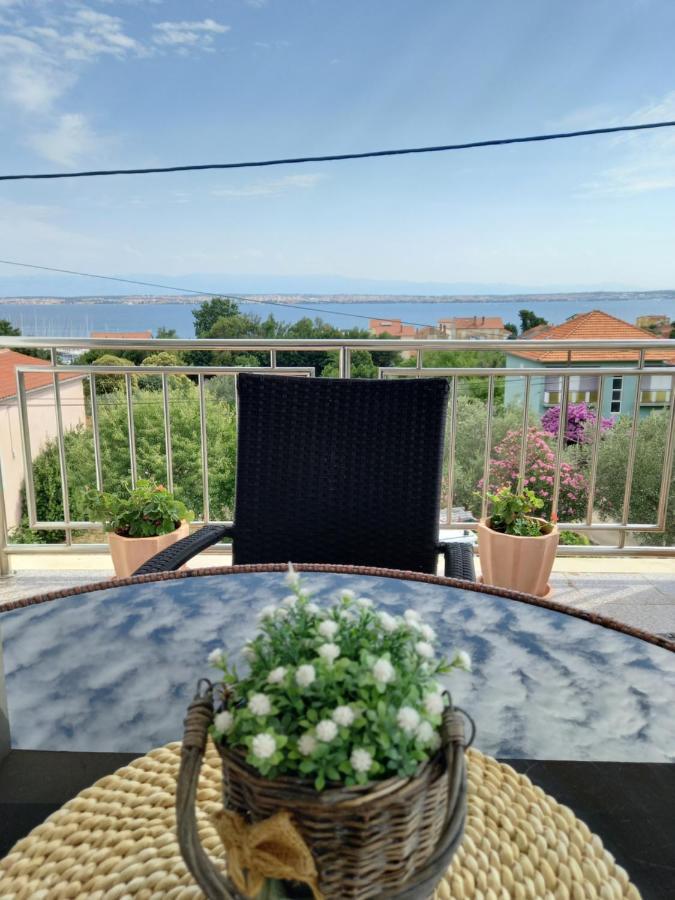 Apartman Sara Preko Exteriér fotografie